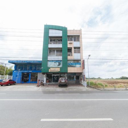 מלון באקולוד Reddoorz Near Camp Montelibano מראה חיצוני תמונה